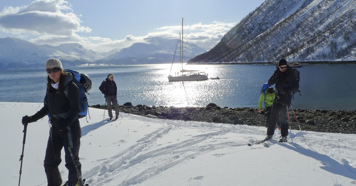 Location de voilier et catamaran en Norvège et ski de randonnée